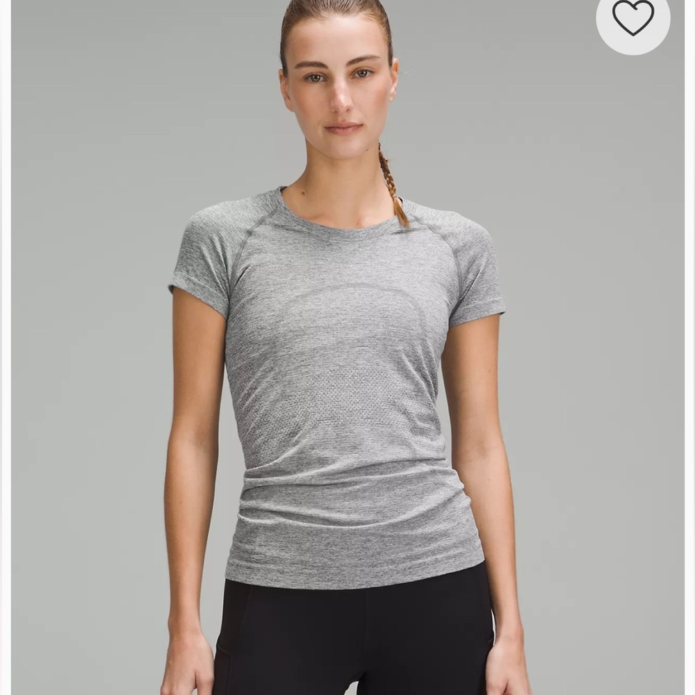 Lululemon Swiftly Short Sleeve Tee Size 6